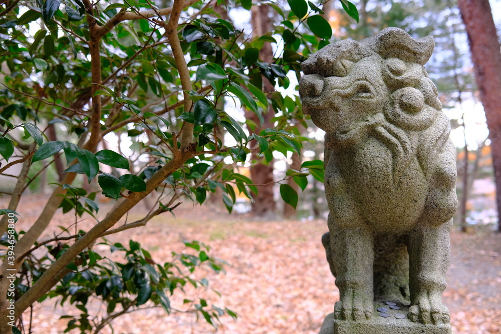 Obraz premium 神社の狛犬