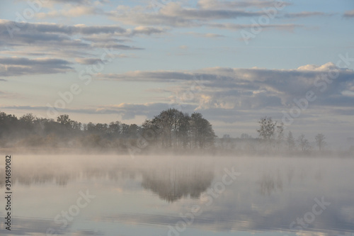 Latzigsee ist ein See bei Rothenklempenow 