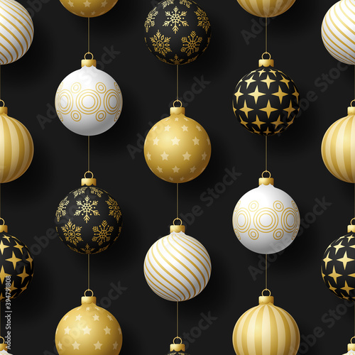 Realistic Christmas seamless pattern with gold, white and black tree ball. simple new year pattern Vector illustration