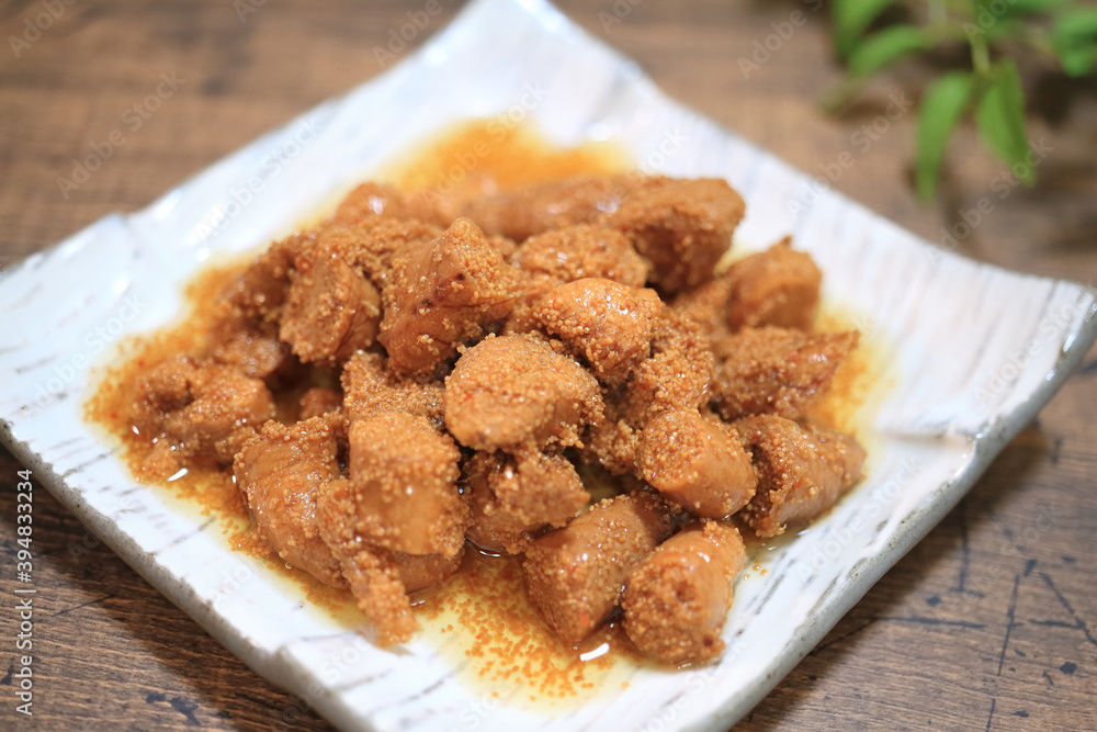 お皿に盛った鯛の子 お皿に盛った鯛の子