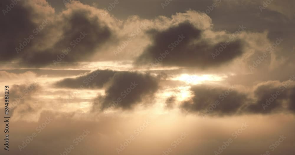 Video of clouds passing in front of the sun colour of clouds, upper clouds moving faster than lower clouds camera facing at sun, sunset shot on RED camera
Video of clouds passing in front of the sun colour of clouds, upper clouds moving faster than lower clouds camera facing at sun, sunset shot on RED camera