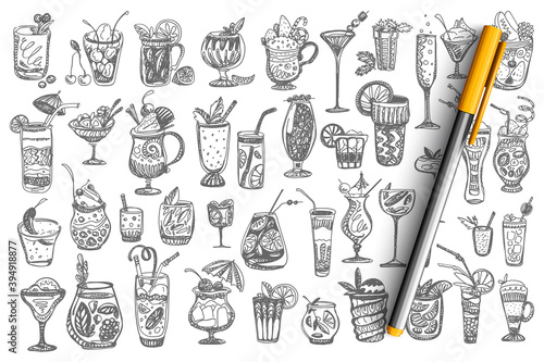 Cocktails doodle set. Collection of different alcoholic summer tropical beverages beer vodka wine isolated on white background. Bad habit alcohol addiction illustration.