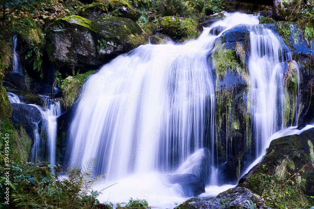 Obraz premium Wasserfall