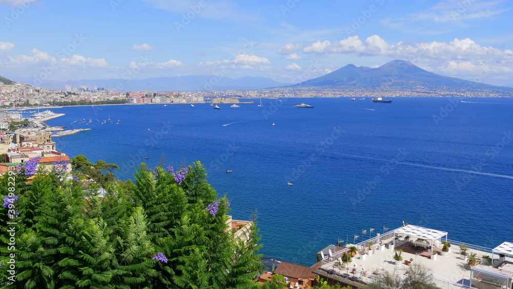 Golf von Neapel und Blick auf den Vesuv, Italien