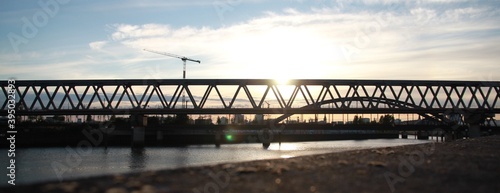 Eisenbahnbrücke und Stadtpanorama Elbbrücken Hamburg