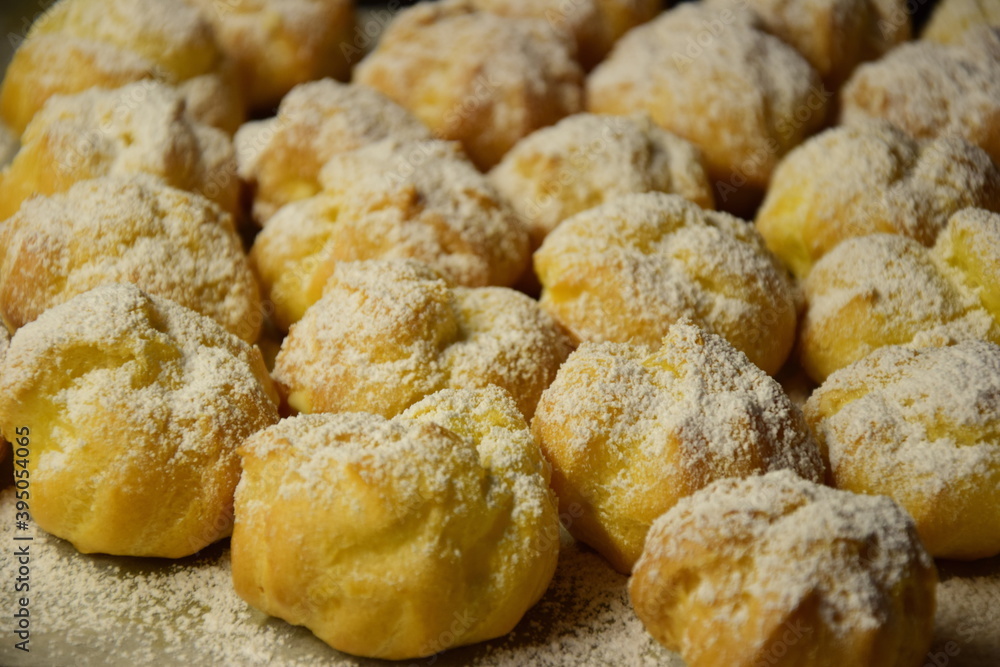 Windbeutel - Profiterole Windbeutel - Profiterole