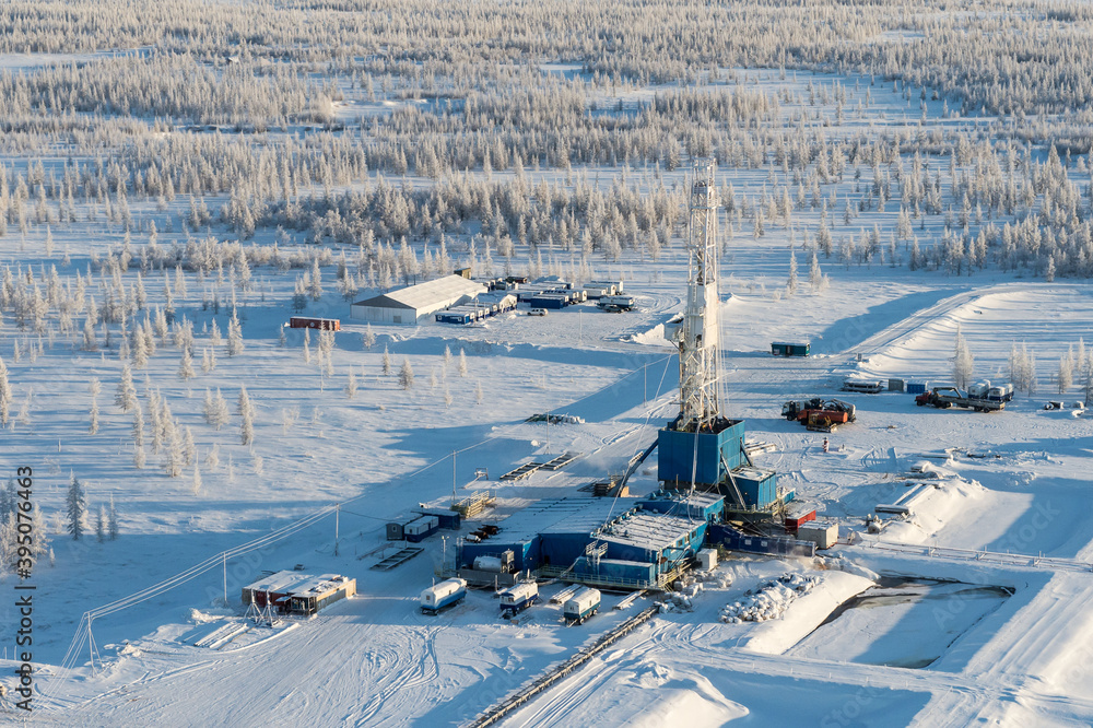 Fototapeta premium drilling platform in winter in the tundra