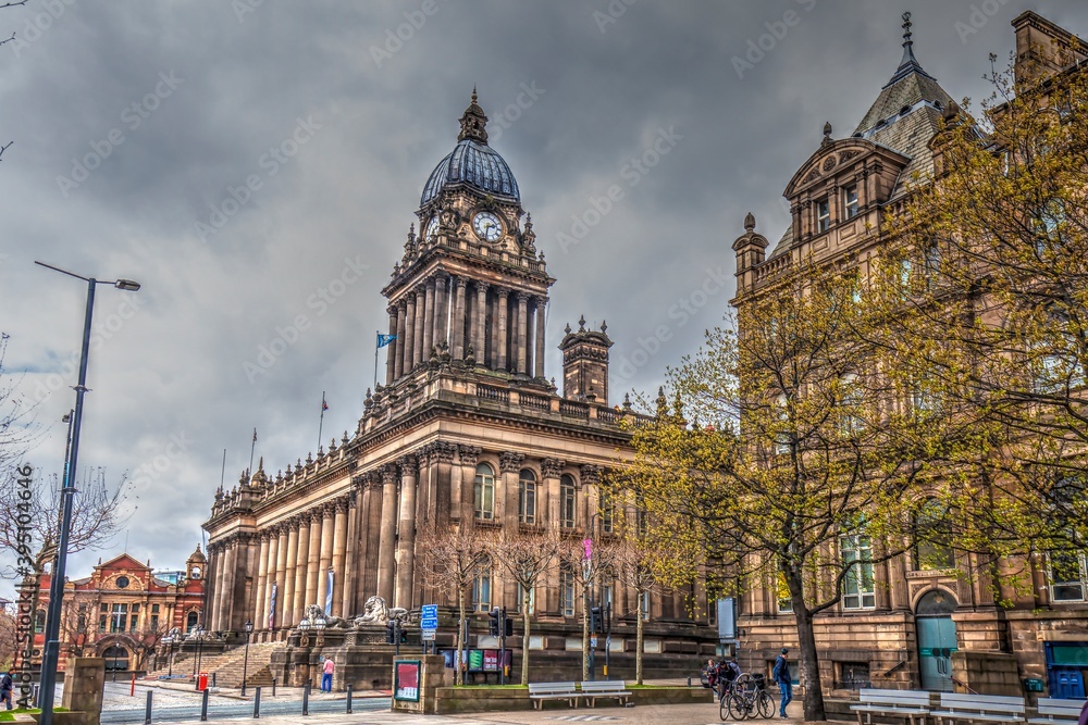 Fototapeta premium Leeds Town Hall. Great Britain.