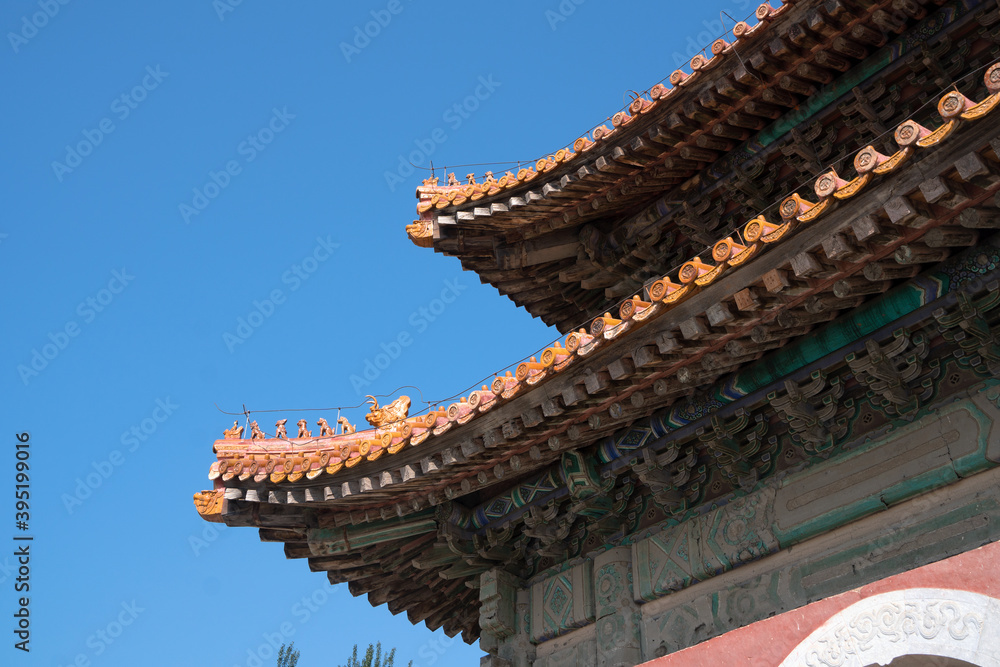 Partial close-up of ancient Chinese architectural bucket arch