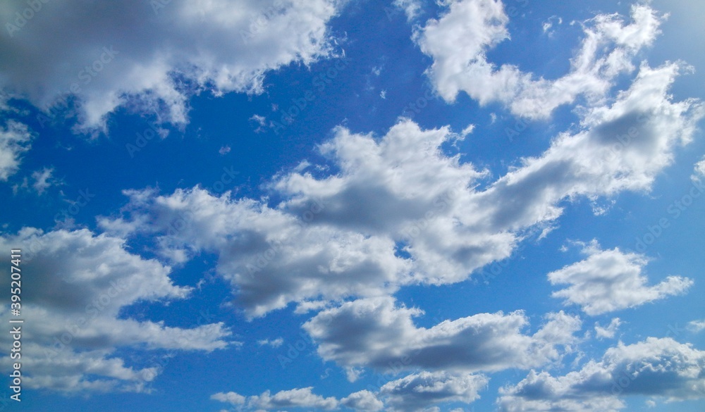 Obraz premium 青空と雲 背景 素材