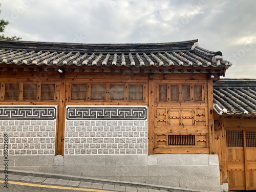 Photography 서울의 거리 , 전통 가옥, 한옥이 있는 거리