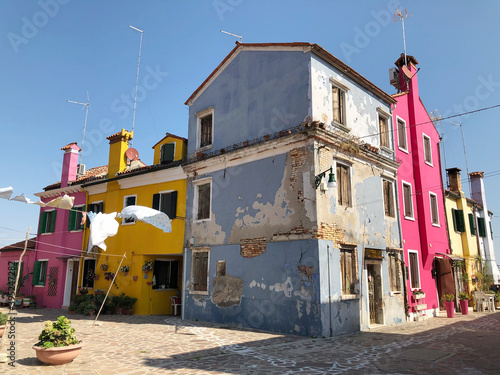 Brightly coloured houses at Burano, island in the Venetian Lagoon, Venice, Italy © Maurizio