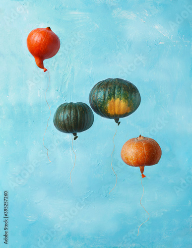 Pumpkins imitating balloons in the sky