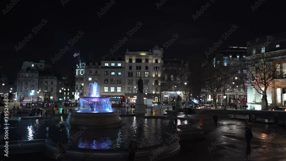 Tourist night in Trafalgar Square Night panning Tourist night in Trafalgar Square Night panning