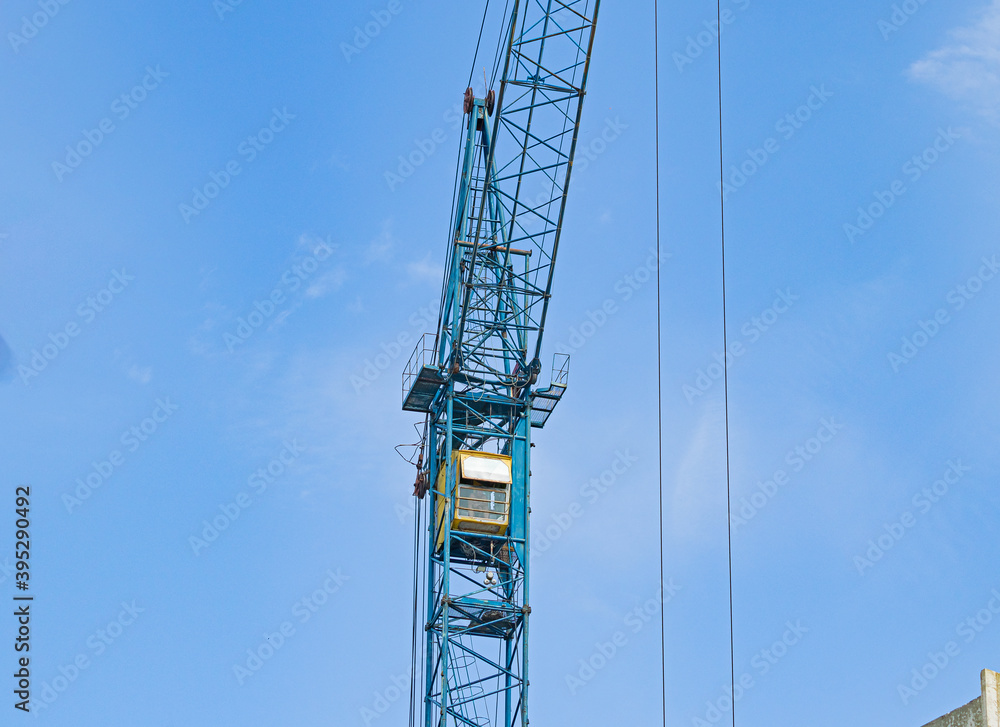 Tower Crane Top, Control Cab, Load Boom, Ropes, Ladders and Observation Bridge Tower Crane Top, Control Cab, Load Boom, Ropes, Ladders and Observation Bridge