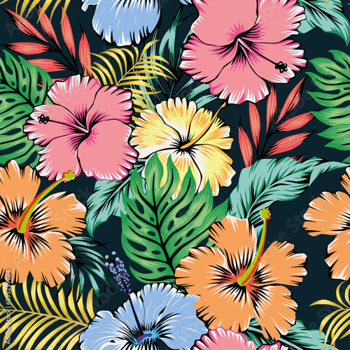Vivid summer illustration cartoon vector style seamless pattern hibiscus flowers and tropical leaves on black background