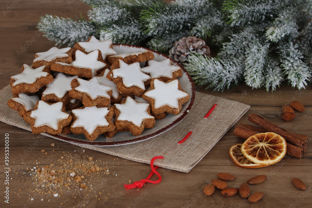 Zimtsterne Stock Photo | Adobe Stock Zimtsterne Stock Photo | Adobe Stock