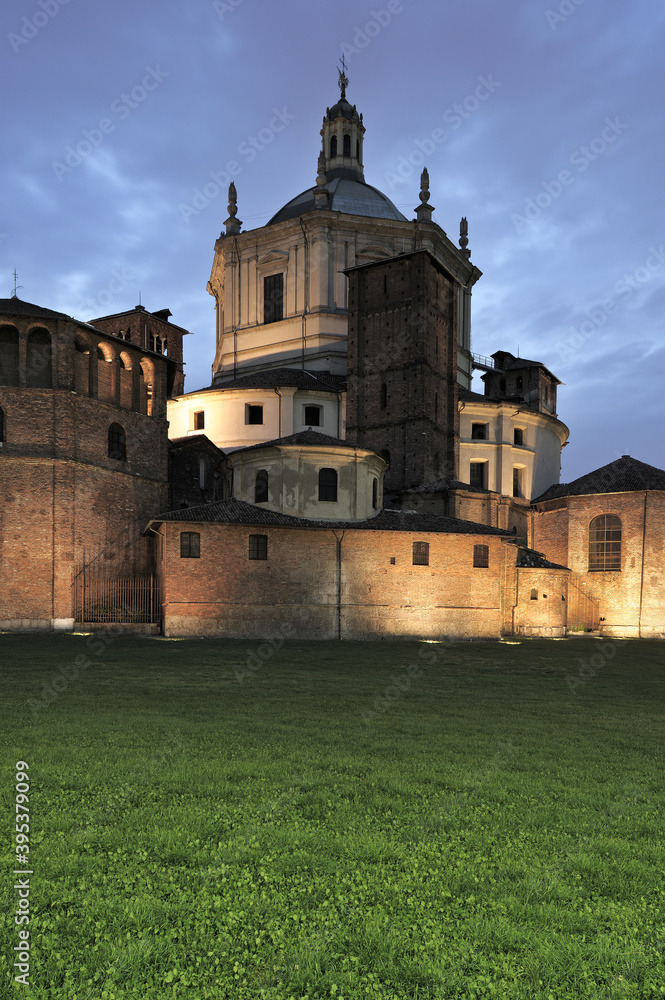Basilica of San Lorenzo Maggiore, Milan, district of Milan, Lombardy, Italy, Europe