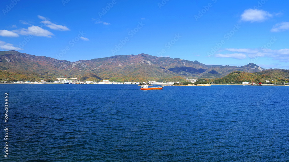  小豆島内海湾からの寒霞渓1