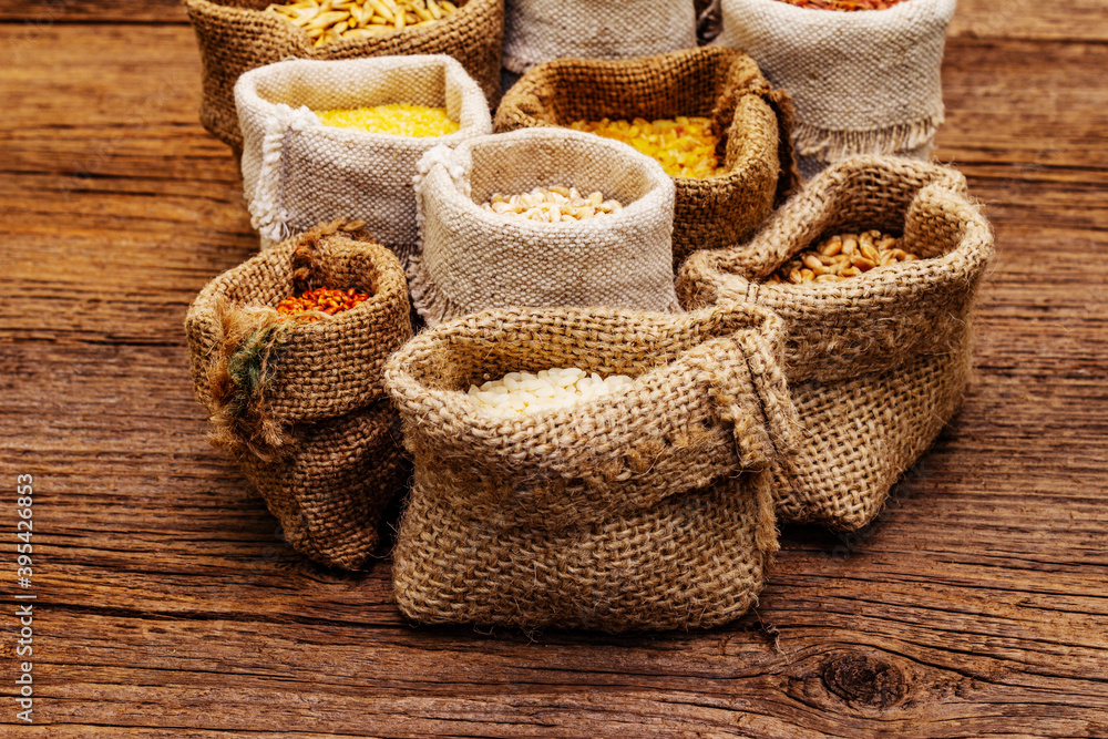 Obraz premium Assorted variety of cereals