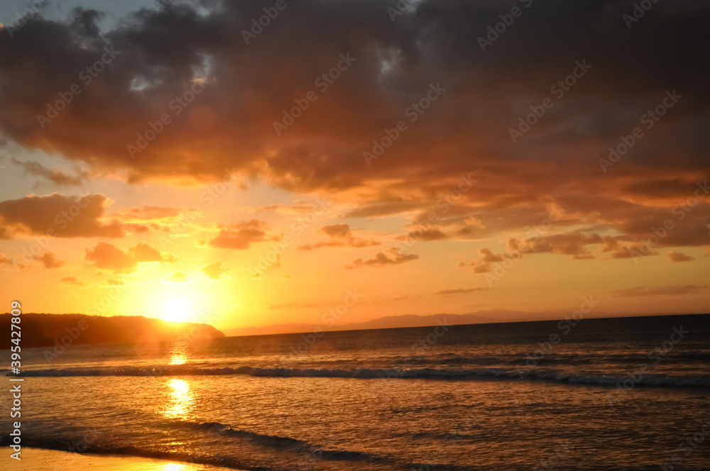 Naklejka premium Landscape Sunset on a spanish paradisiac beach
