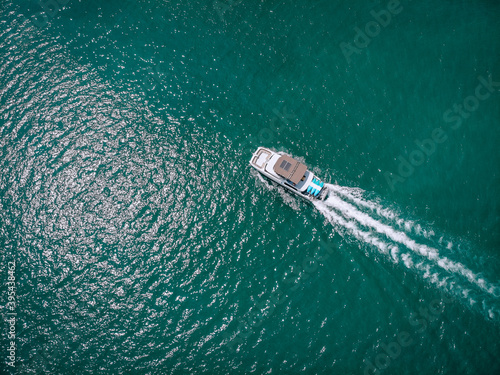 speed Boat/ yacht at sea leaving a wake, aerial view © Semachkovsky 