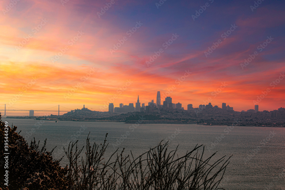 Fototapeta premium Bay City Sunrise.