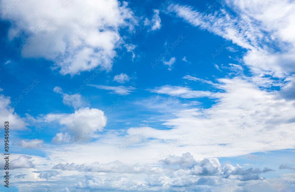 Fototapeta premium Dramatic sky, perfect for sky replacement, backgrounds, screen saver or any other application