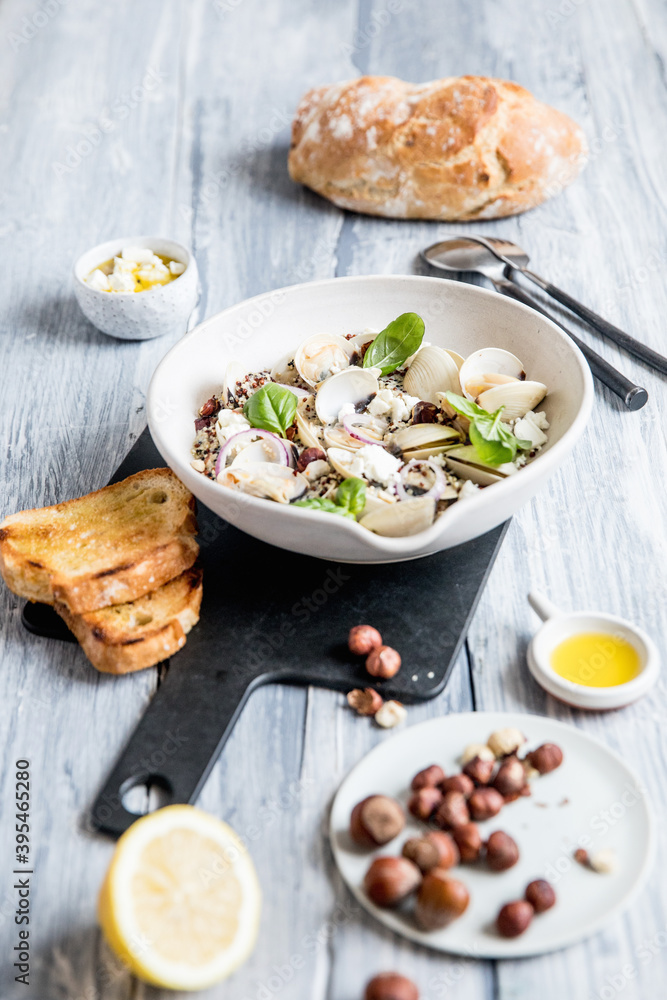 Quinoa salad with clams and hazelnuts Quinoa salad with clams and hazelnuts