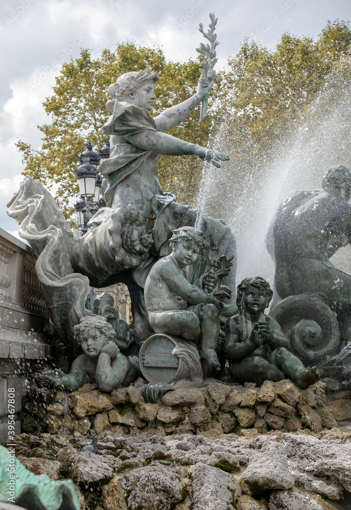 Esplanade des Quinconces, fontain of the Monument aux Girondins in Bordeaux. France Esplanade des Quinconces, fontain of the Monument aux Girondins in Bordeaux. France