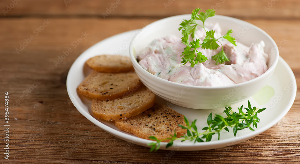 Beetroot goat's cheese dip Beetroot goat's cheese dip