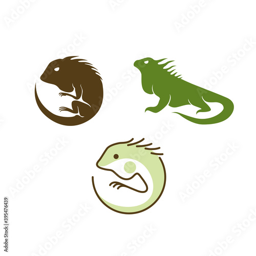 Iguana reptile logo design
