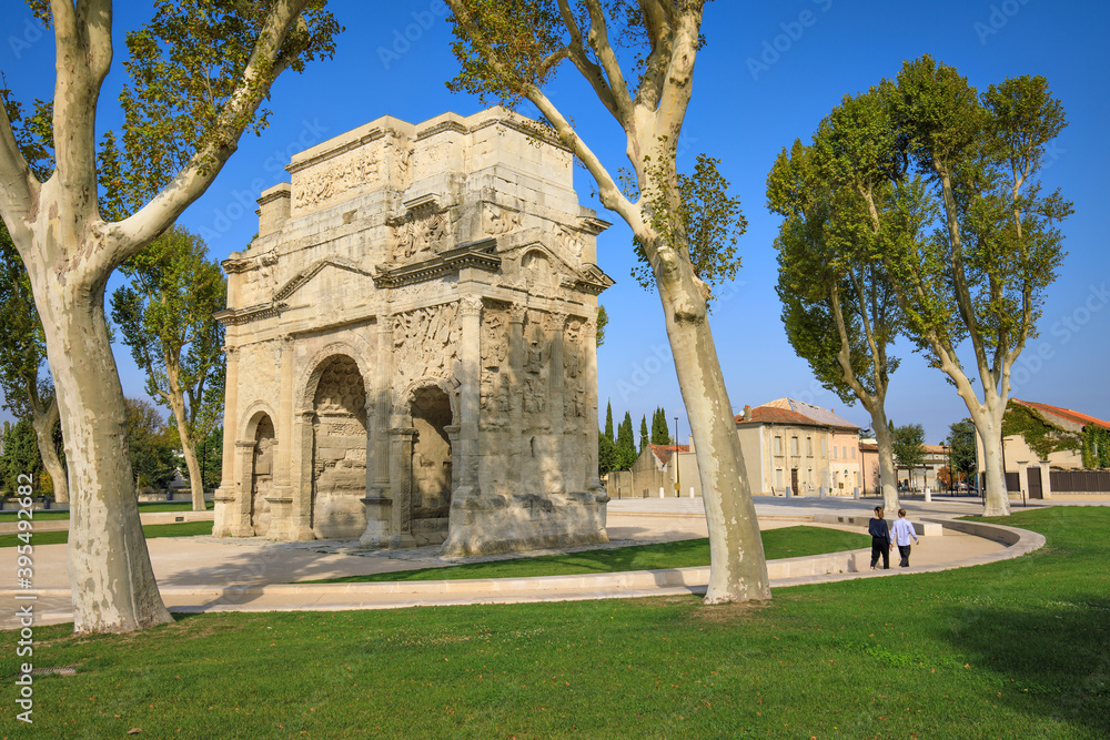 Fototapeta premium The triumphal Arch of Orange, Vaucluse, France 