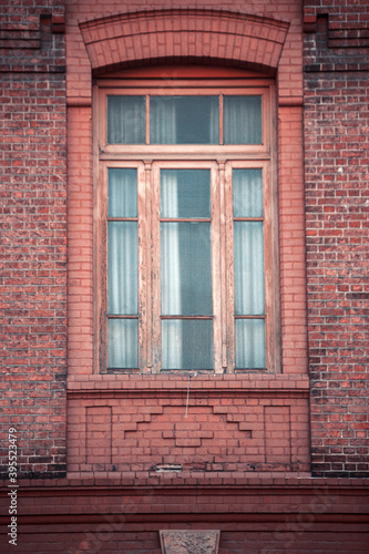 old wall with windows © Edi
