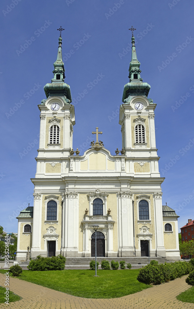 Stojan Square and Church of Our Lady Queen of Ostrava - Marianske Hory. The Church is an important feature of this city district Ostrava - obrazy, fototapety, plakaty 