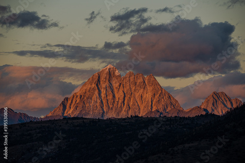 The sunset was a stunning spectac