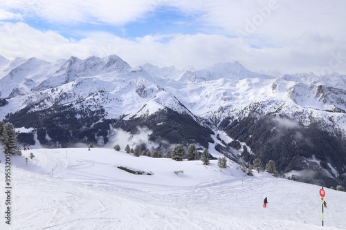 Austrian Alps winter landscape © Tupungato