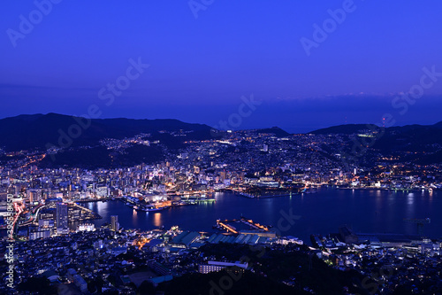 稲佐山から眺める長崎の夜景