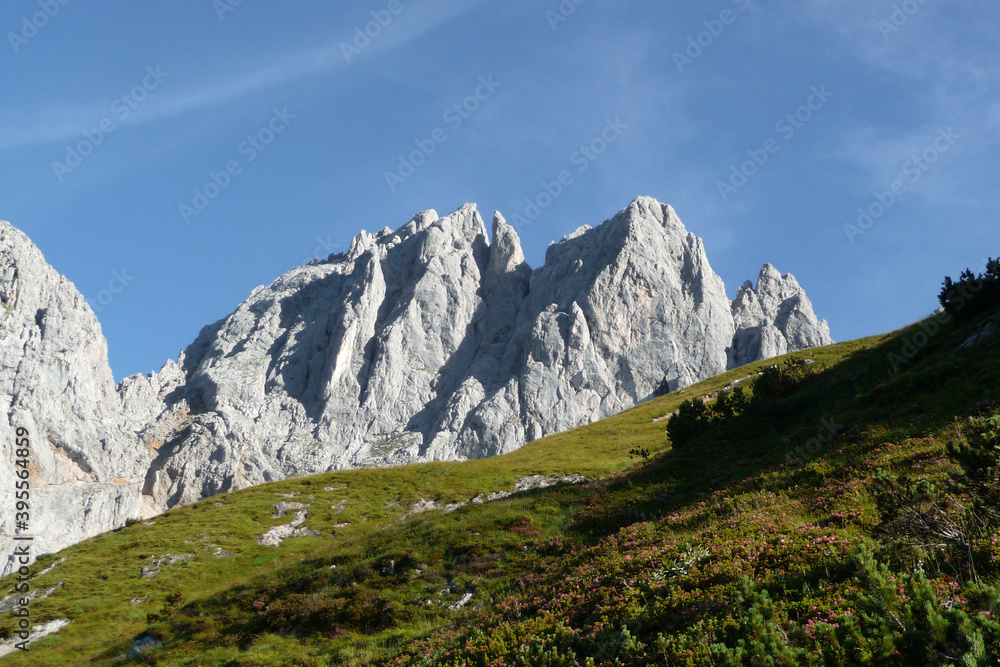 Climbing tour Kopftorlgrat mountain, Tyrol, Austria