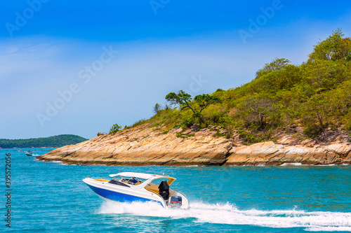 motor speed boat © tapong117
