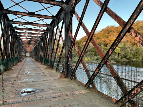 pont sur la rivière