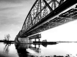 Mosty kolejowe w Tczewie, zabytkowy most stalowy kratownicowy