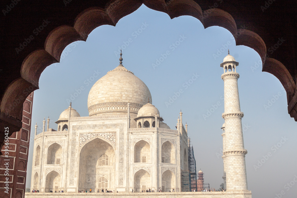 Fototapeta premium View of Taj Mahal in Agra, India