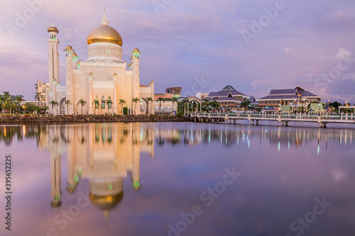 Omar Ali Saifuddien Mosque in Bandar Seri Begawan, capital of Brunei photo