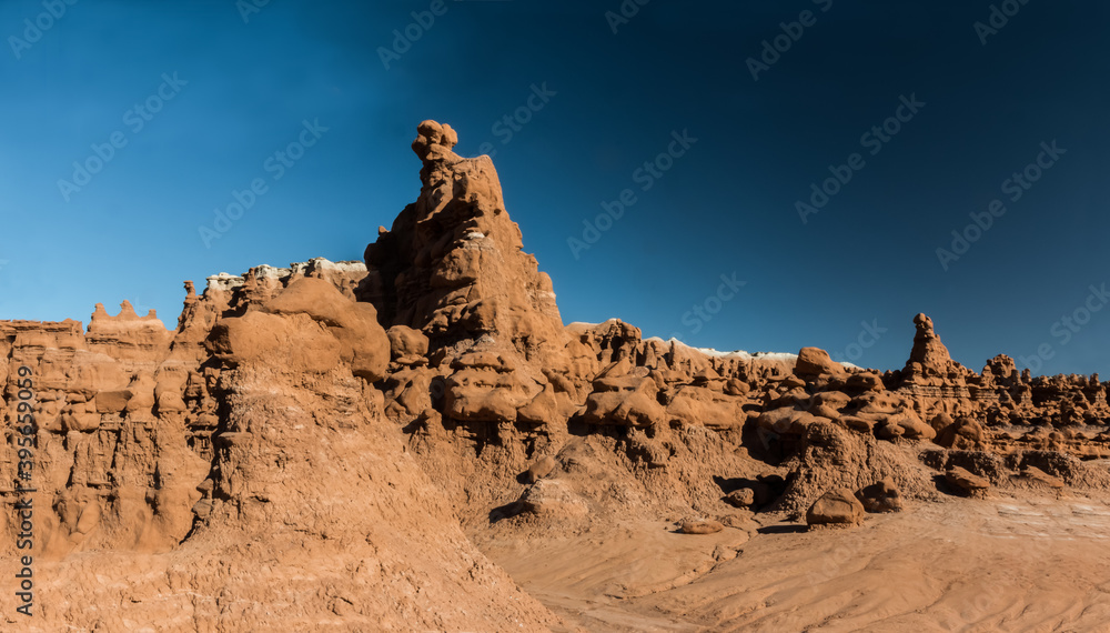Fototapeta premium Strange Shaped Hoodoos, Goblin Valley State Park, Utah, USA