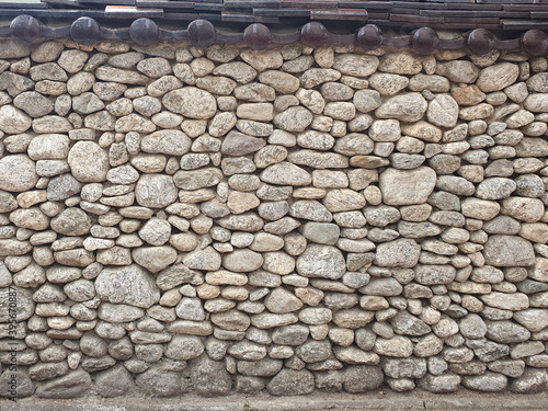 Oriental stone wall pattern