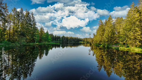 Le lac enchanté