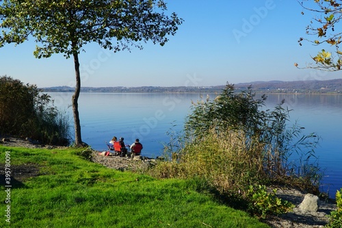 Fototapeta Naklejka Na Ścianę i Meble -  People having picnic by the Lake Sapanca in Sakarya district of Turkey.