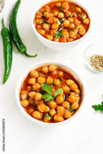 Indian style roasted chickpeas