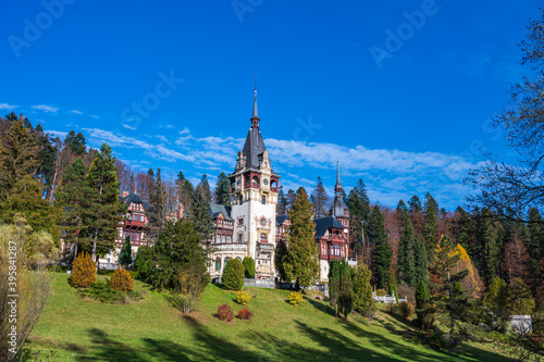 Obraz na płótnie Peles Castle in the Romanian Carpathian Mountains near Sinaia w salonie